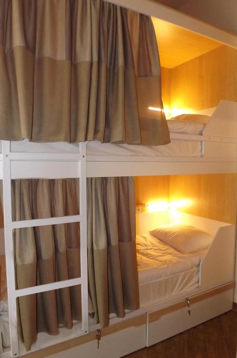 Holiday Hotel & Hostel Yerevan Luaran gambar