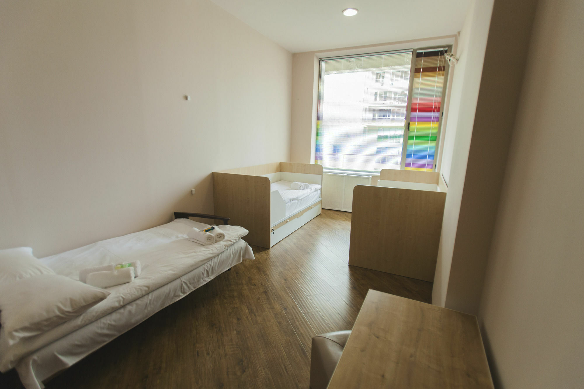 Holiday Hotel & Hostel Yerevan Luaran gambar